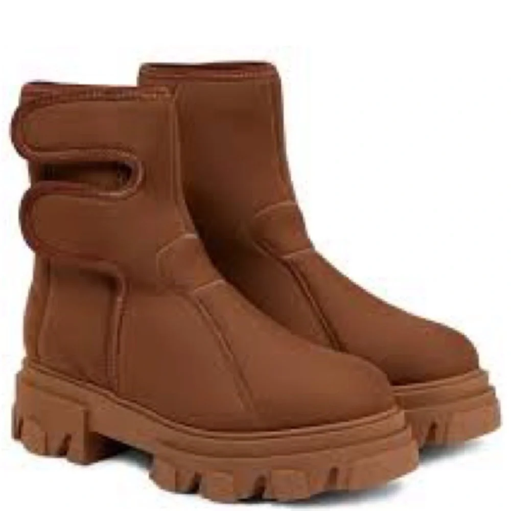 Gia Borghini 9 Scuba Boots - - Picture 1 of 8